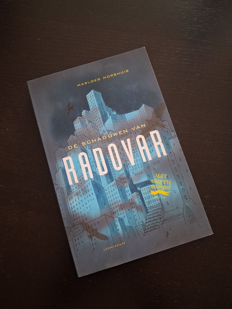 Marloes Morshuis - de schaduwen van Radovar, Ophalen of Verzenden, Zo goed als nieuw
