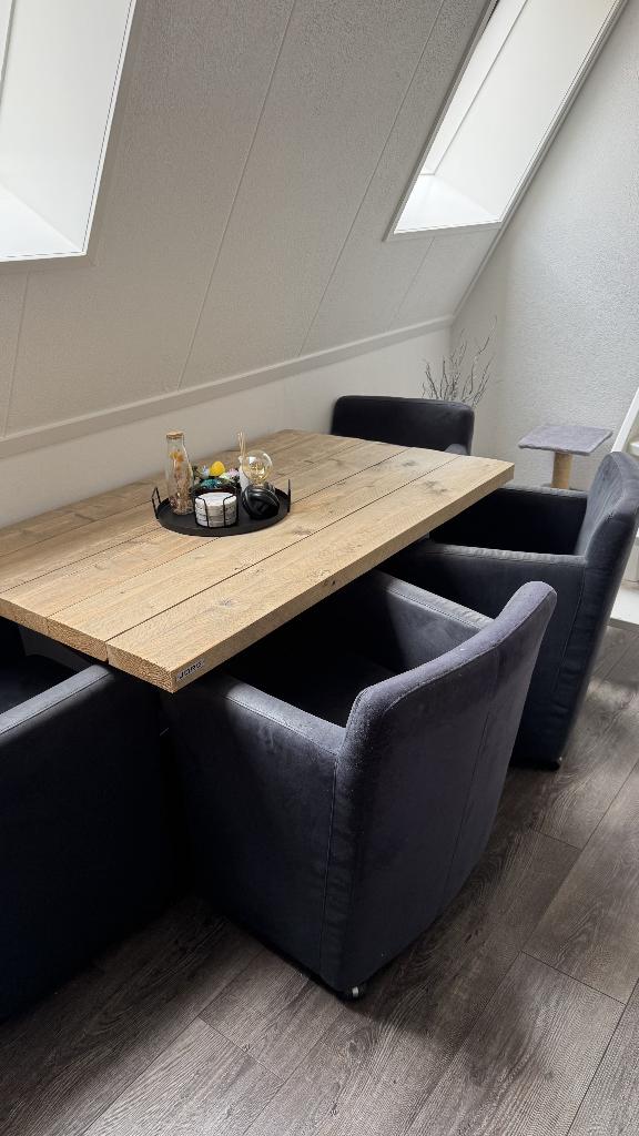 eettafel Jorg steigerhout met 4 stoelen, Ophalen, 200 cm of meer, 50 tot 100 cm, Zo goed als nieuw