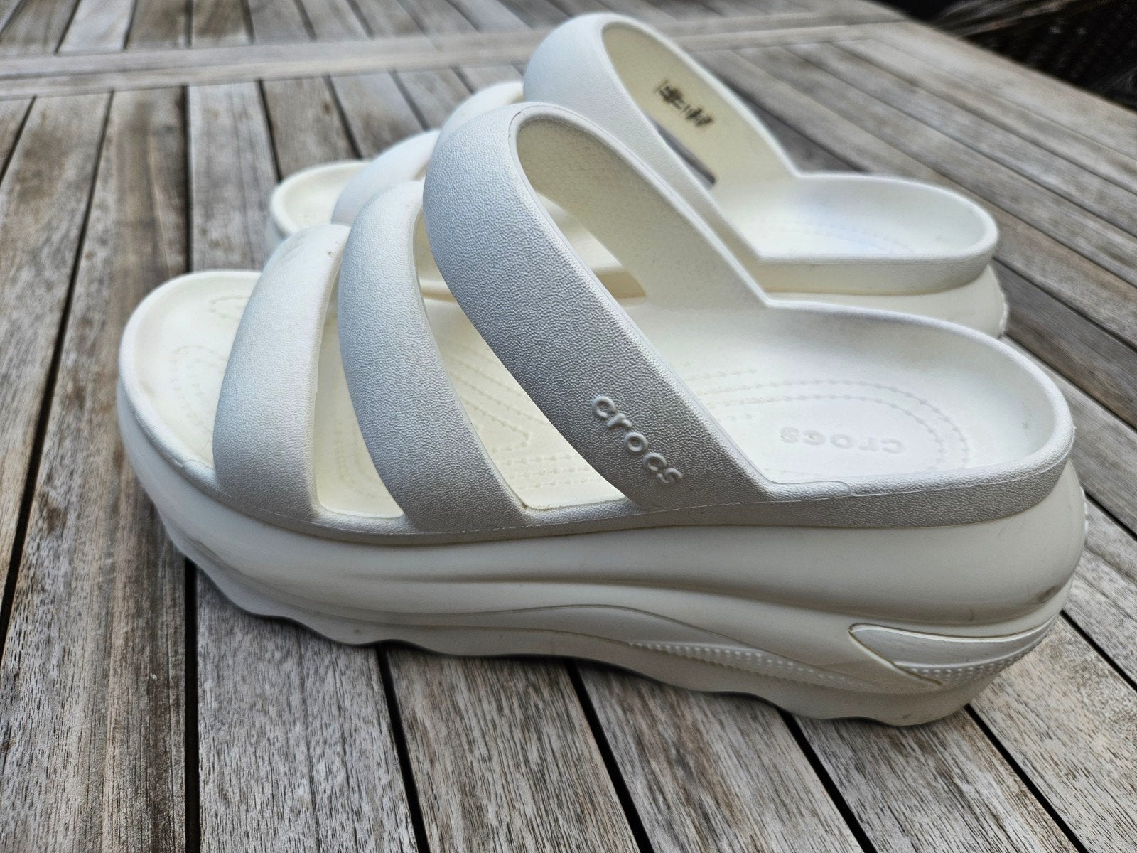 Witte Crocs Chunky Platform Sandalen M7 W9 Maat 39, Wit, Crocs, Gedragen, Sandalen of Muiltjes