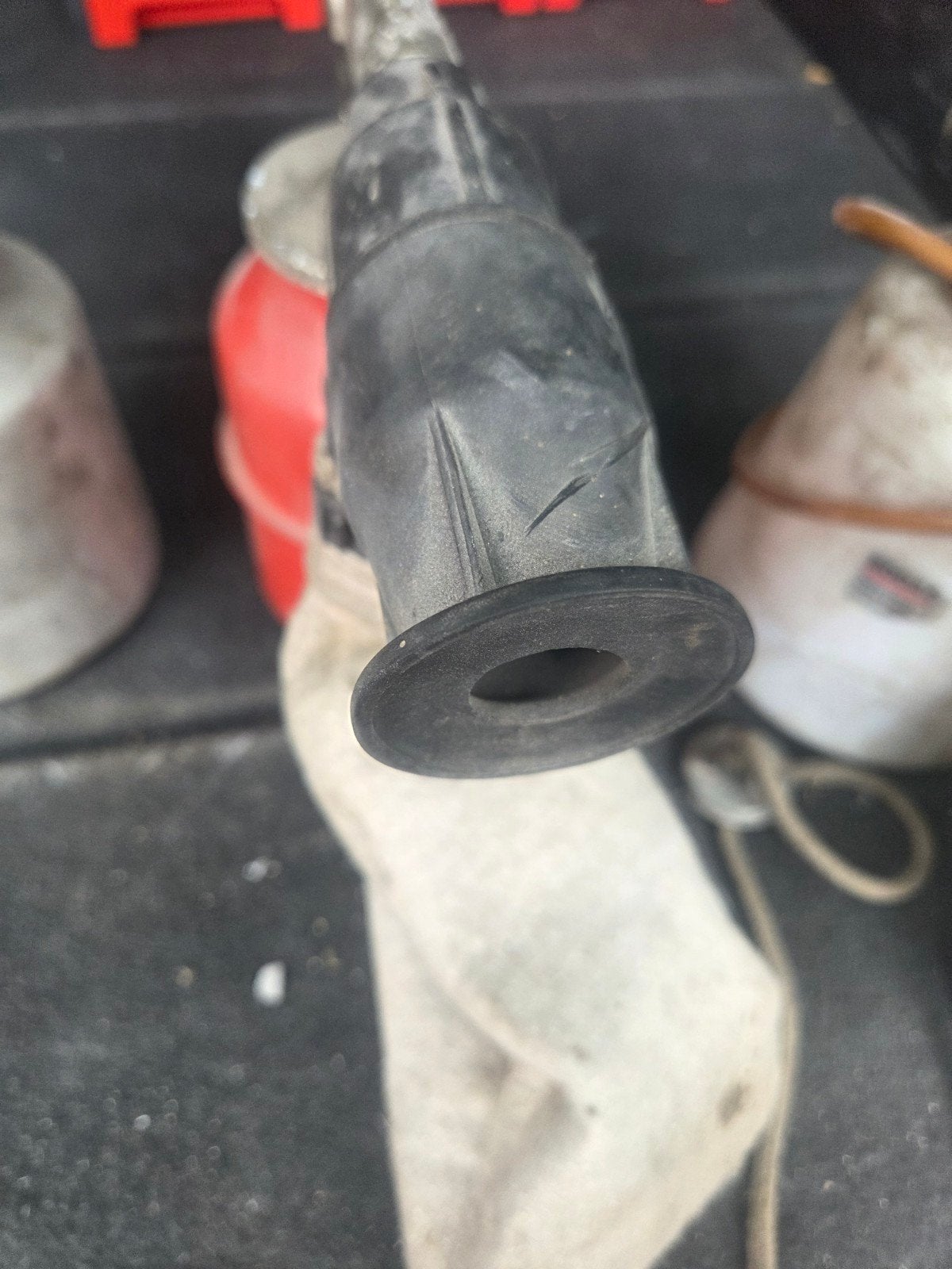 Gebruikte gritsteaal opparaat op lucht met stofzak, Doe-het-zelf en Verbouw, Gereedschap | Handgereedschap, Ophalen, Gebruikt