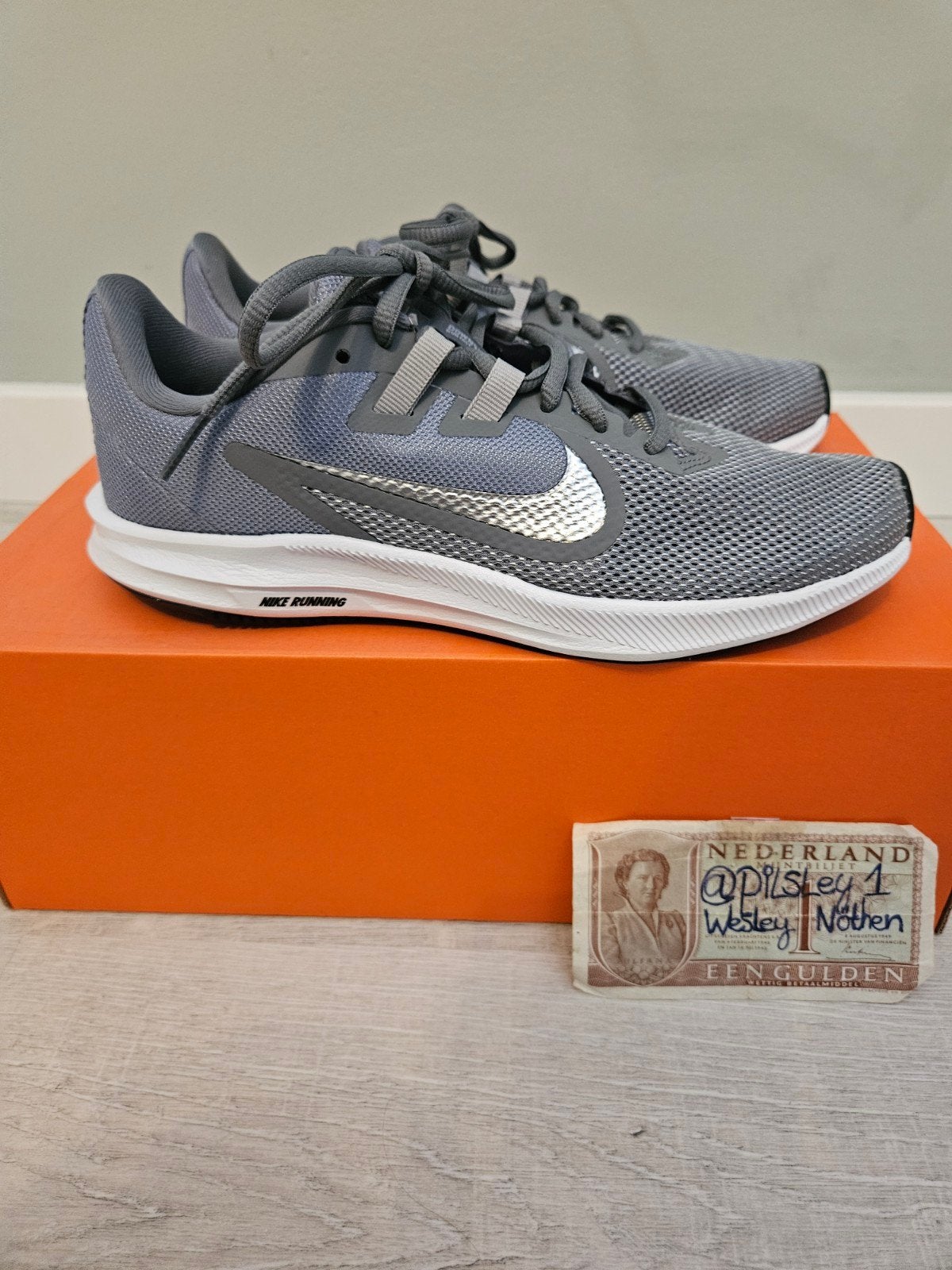 Nike downshifter 9 wmns dames 37.5 nieuw in doos new in box, Ophalen of Verzenden, Nieuw, Sneakers of Gympen