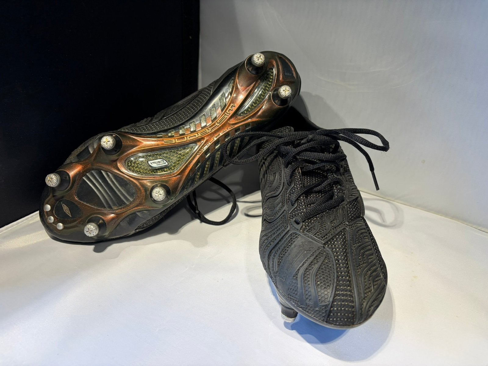 Umbro Ultra SX-D SG maat 42 – Michelin zool – schroefnoppen, Gebruikt, Maat XS of kleiner, Schoenen, Ophalen of Verzenden