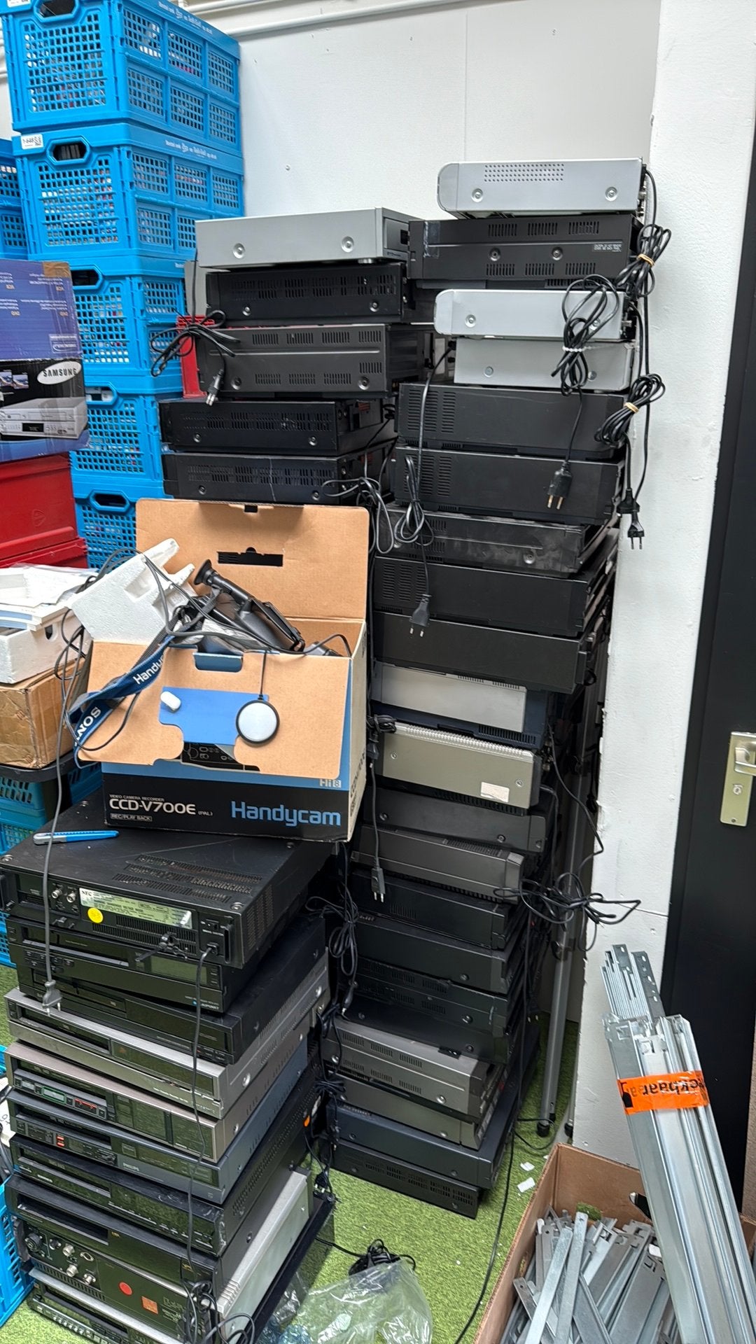 Diverse VHS-spelers en -recorders - Blaupunkt, Sanyo, Philip, Ophalen, Gebruikt, VHS-speler of -recorder