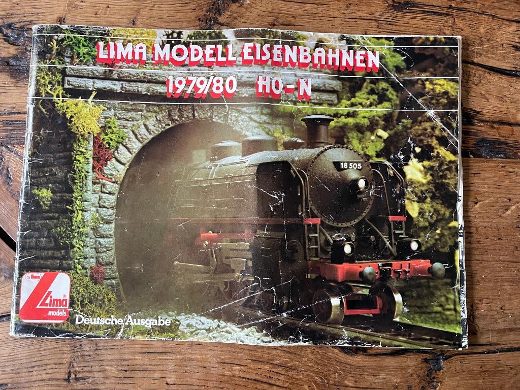 Lima modelspoor catalogus, Gelijkstroom of Wisselstroom, Zo goed als nieuw, Analoog, Lima
