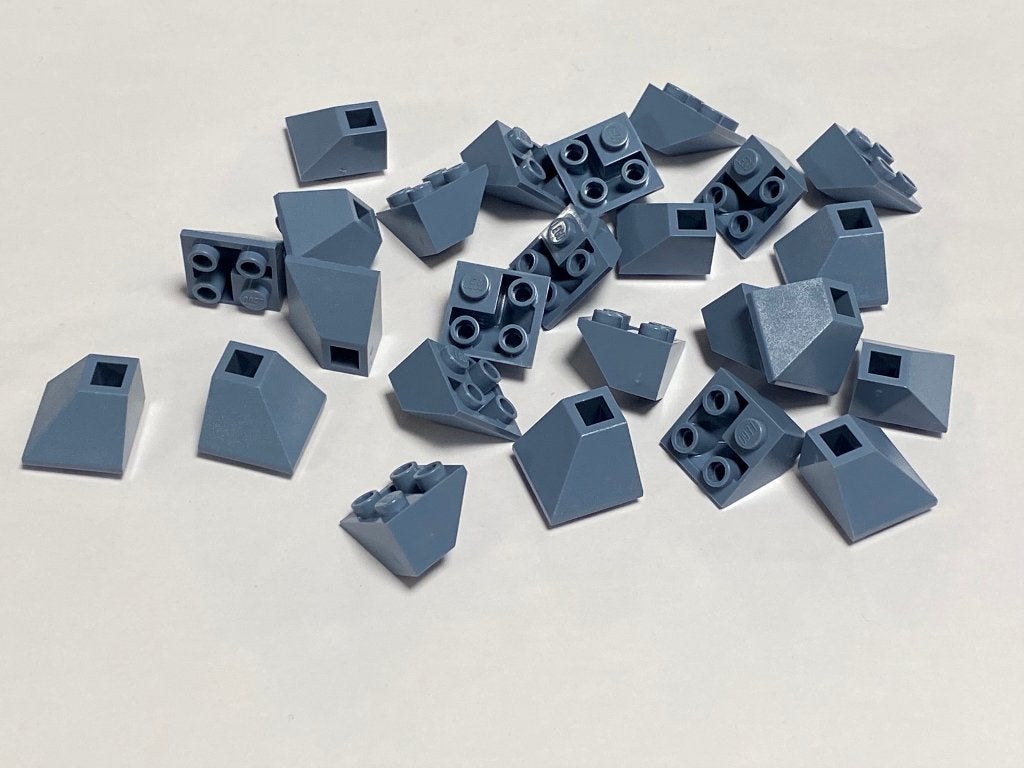 Partij 25x omgekeerde 2x2 Lego hoekdakpannen diverse kleuren, Overige thema's, Lego, Nieuw, Ophalen of Verzenden
