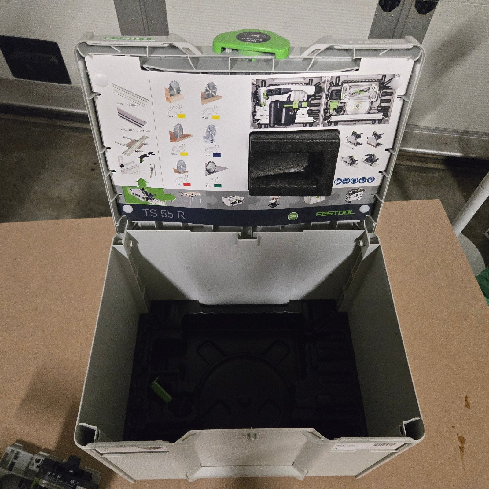Foto 8 van Festool invalzaag TS 55 REBQ met 2x 1400mm geleiderails