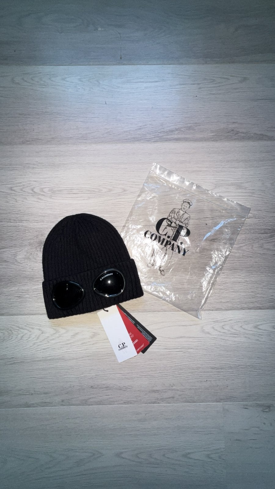 Zwarte CP Company Muts - Met NFC + Kaartjes, Kleding | Heren, Mutsen, Sjaals en Handschoenen, Ophalen of Verzenden, Nieuw, Overige maten