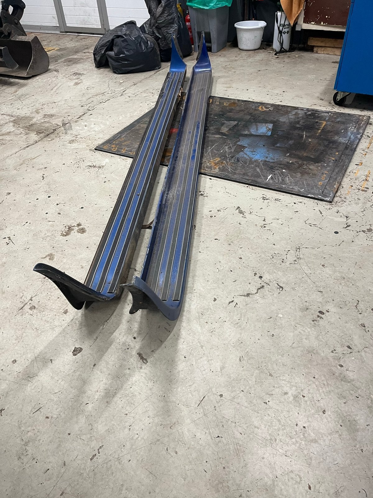 Treeplanken side skirts Chevy van G30, Ophalen, Gebruikt, Links, Chevrolet