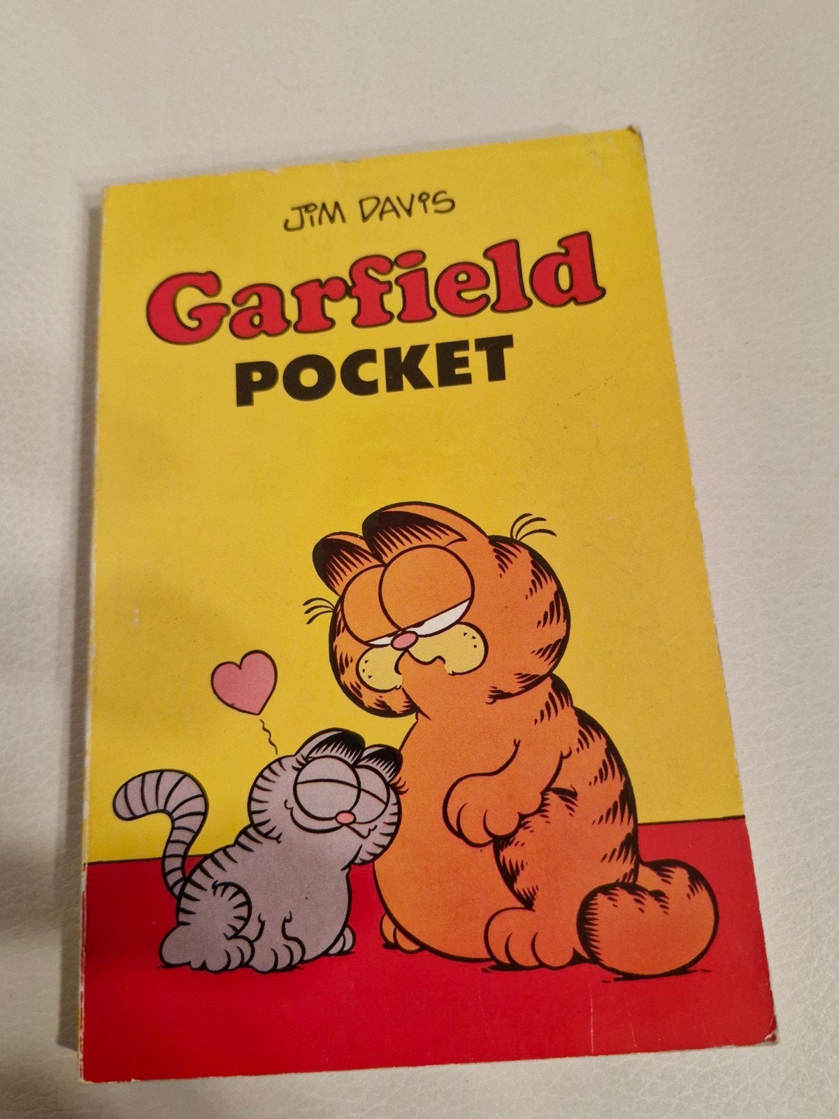 Garfield Pocket stripboek - Jim Davis, Boeken, Eén stripboek, Ophalen of Verzenden, Gelezen, Jim Davis