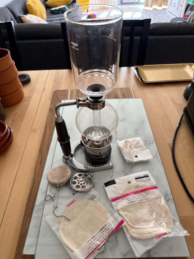 Hario Syphon Koffiezetapparaat met extra filters, Witgoed en Apparatuur, Koffiezetapparaten, Ophalen, Koffiemachine, Gemalen koffie