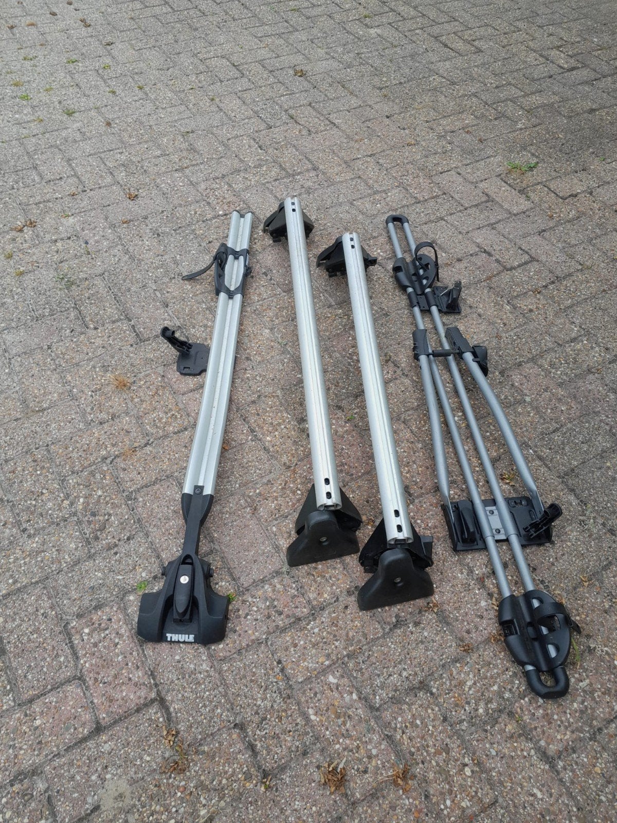 Thule fietsendragers en dakdragers, Auto diversen, Dakdragers, Gebruikt, Ophalen of Verzenden