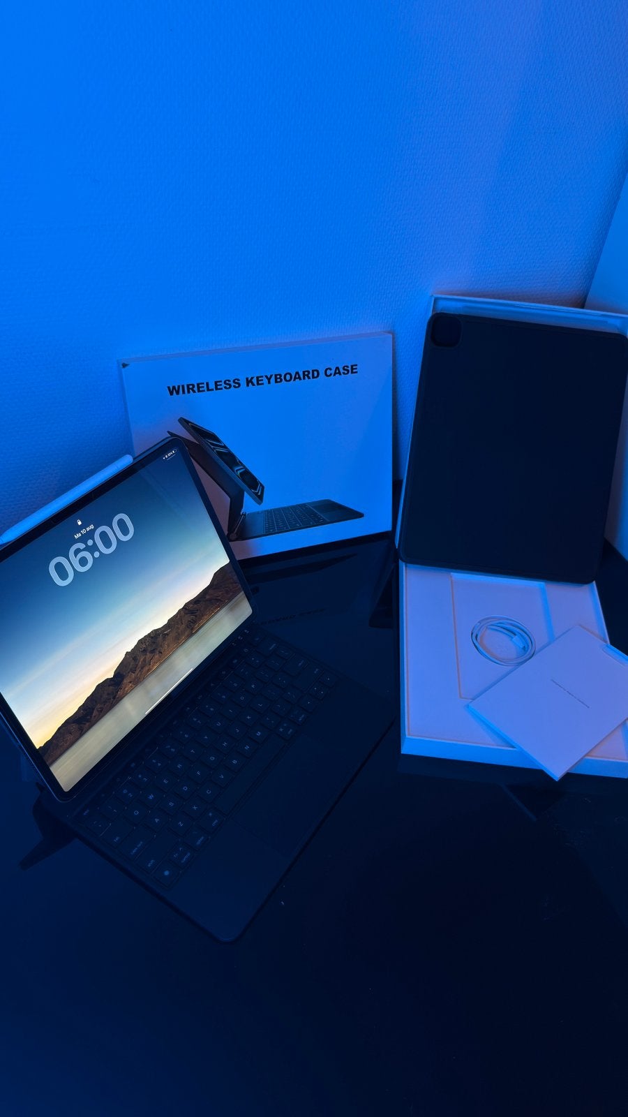 iPad Air 13 inch M3 128GB WiFi + Cellular/5G (Case + pencil), Ophalen, 13 inch of meer, Apple iPad Air, Nieuw