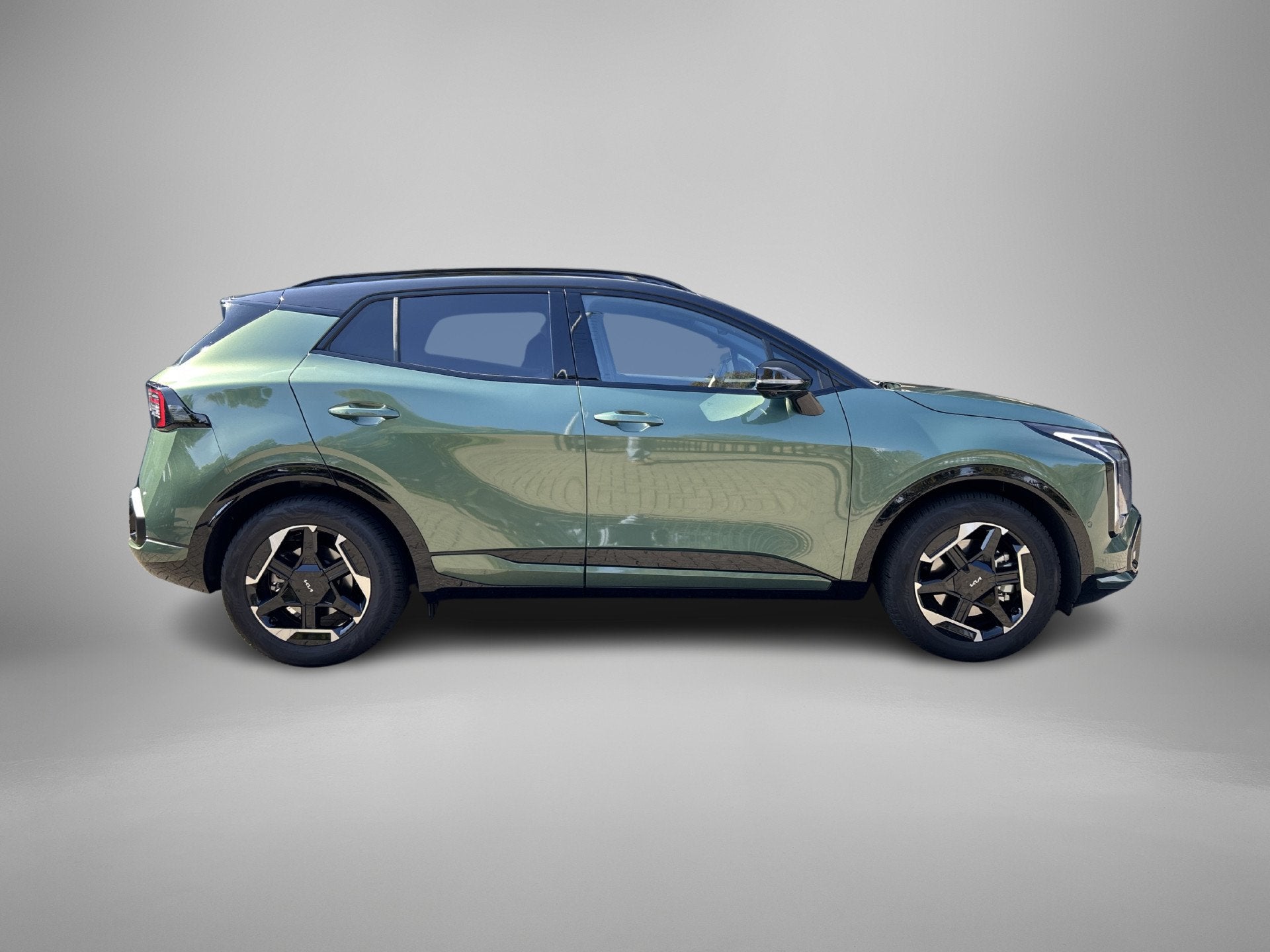 Kia Sportage 1.6 T-GDi Hybrid GT-PlusLine (bj 2025), Auto's, Gebruikt, 4 cilinders, Origineel Nederlands, Bedrijf