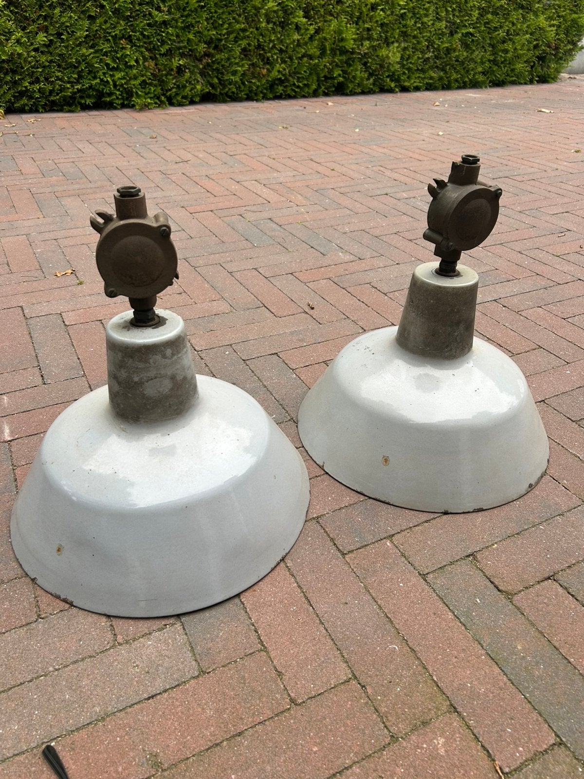 Industriële emaille lampen., Ophalen, Zo goed als nieuw