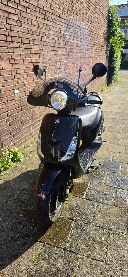 SYM Fiddle II 45 km/u, Fietsen en Brommers, Ophalen, Gebruikt, Maximaal 45 km/u, Benzine