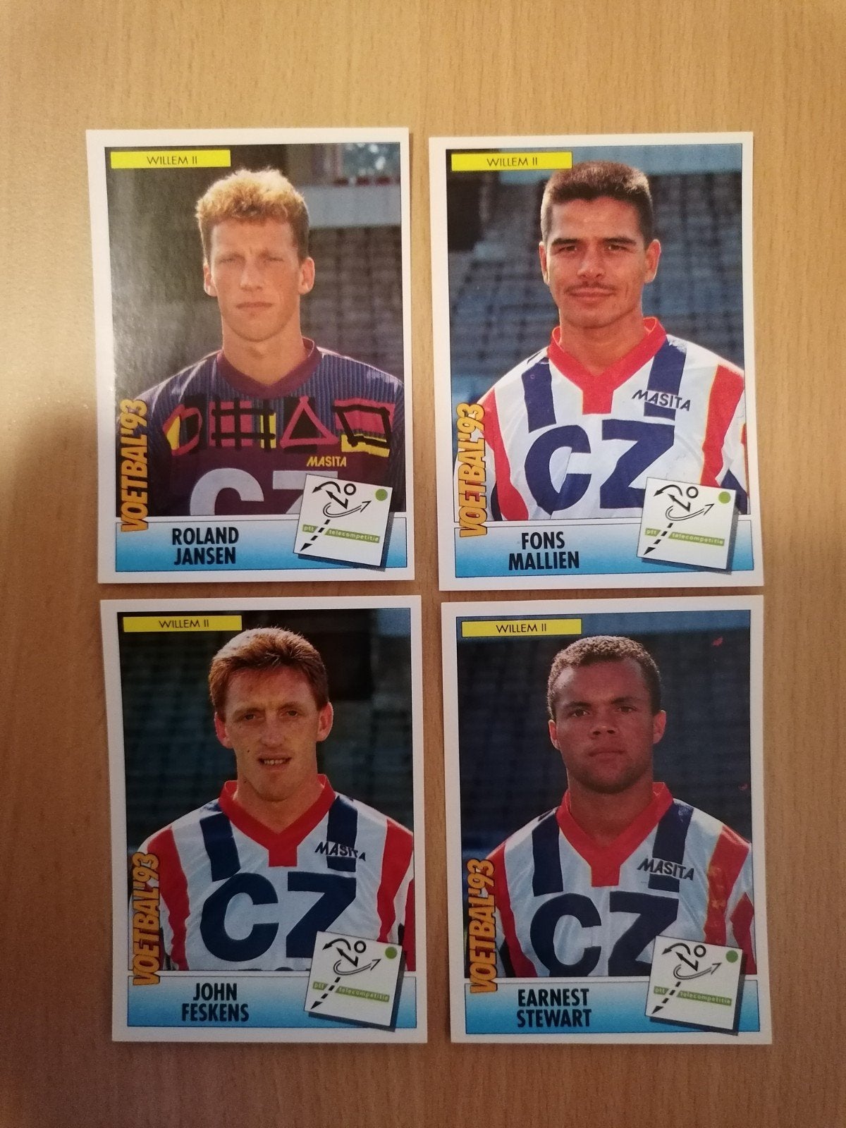 Panini Voetbal '93 Willem II 4x., Verzamelen, Ophalen of Verzenden, Zo goed als nieuw, Willem II, Poster, Plaatje of Sticker