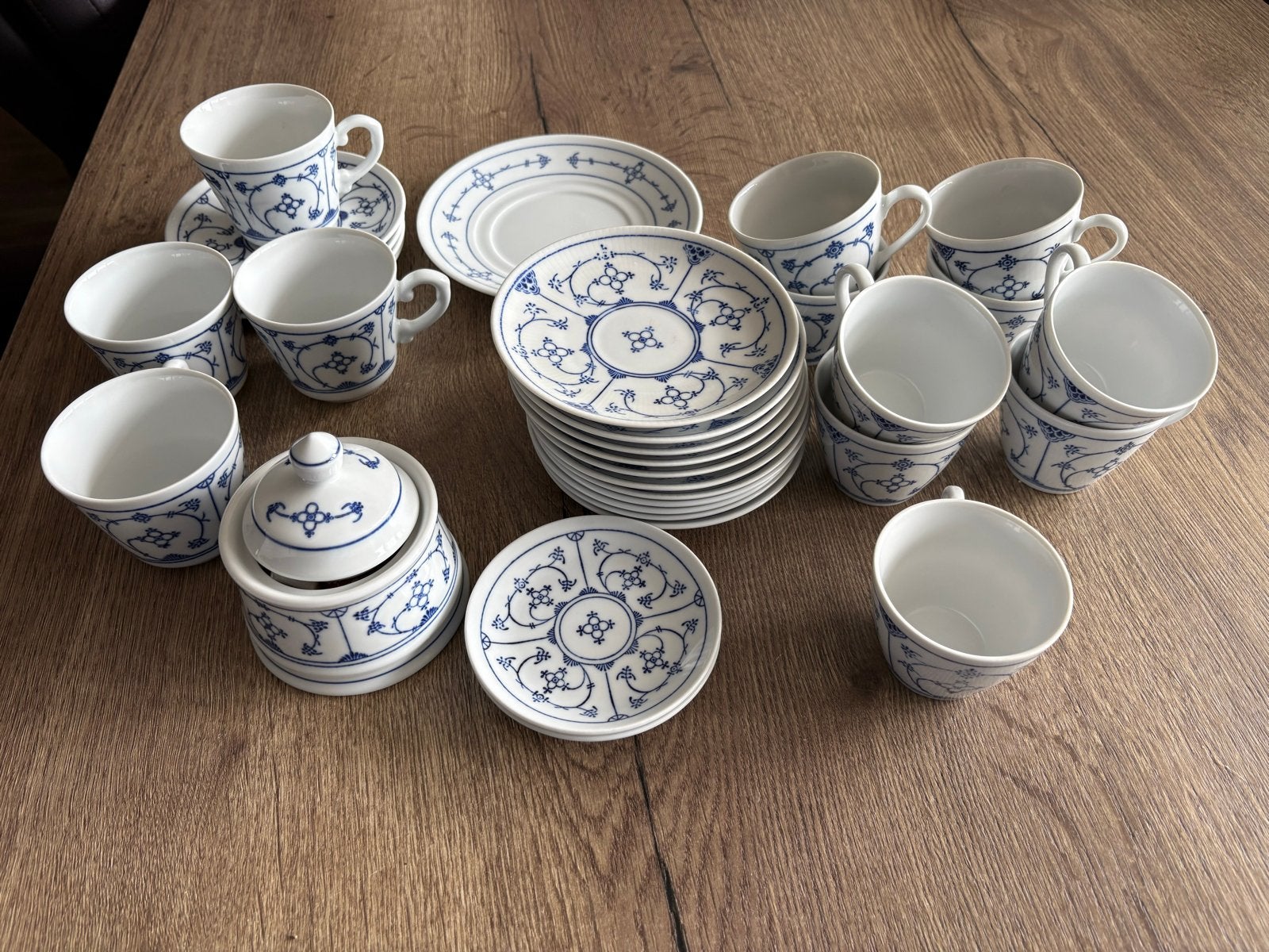 Prachtig KAHLA Blau Saks Servies (Original) – ca. 25-delig, Antiek en Kunst, Ophalen