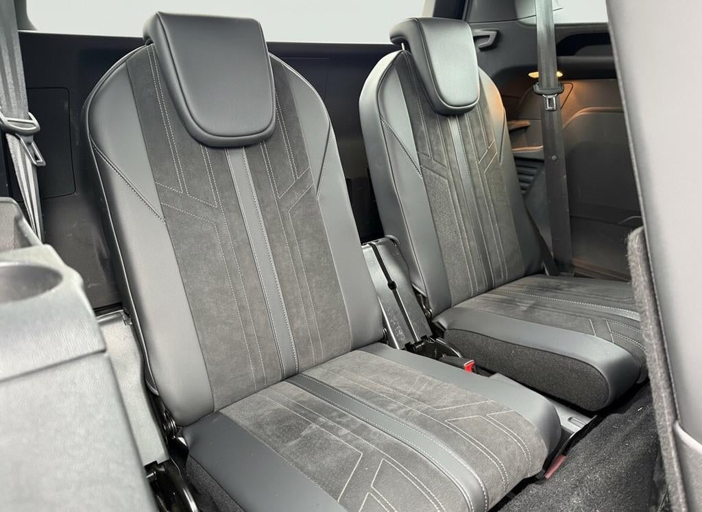 Peugeot 5008 1.6 PT 180pk GT 7p Aut. Nachtzicht | Stoelen pa, 4 cilinders, 181 pk, 7 stoelen, Origineel Nederlands