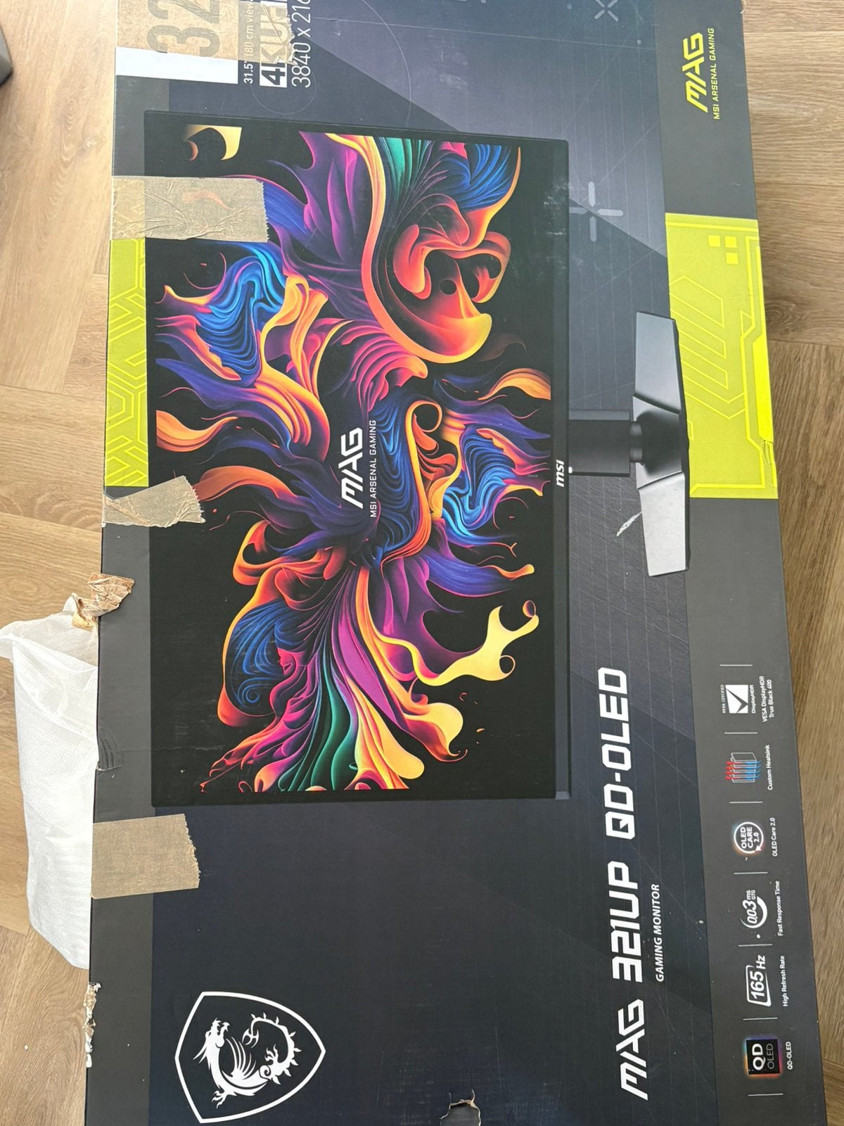 MSI MAG 321UP QD-OLED (mp193), Ophalen, MSI, In hoogte verstelbaar, Ultra HD (4K)