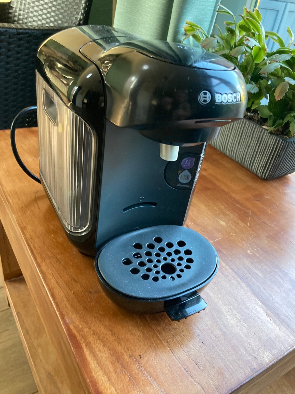 Bosch Tessimo, Witgoed en Apparatuur, Koffiezetapparaten, Ophalen of Verzenden, Zo goed als nieuw, Koffiemachine