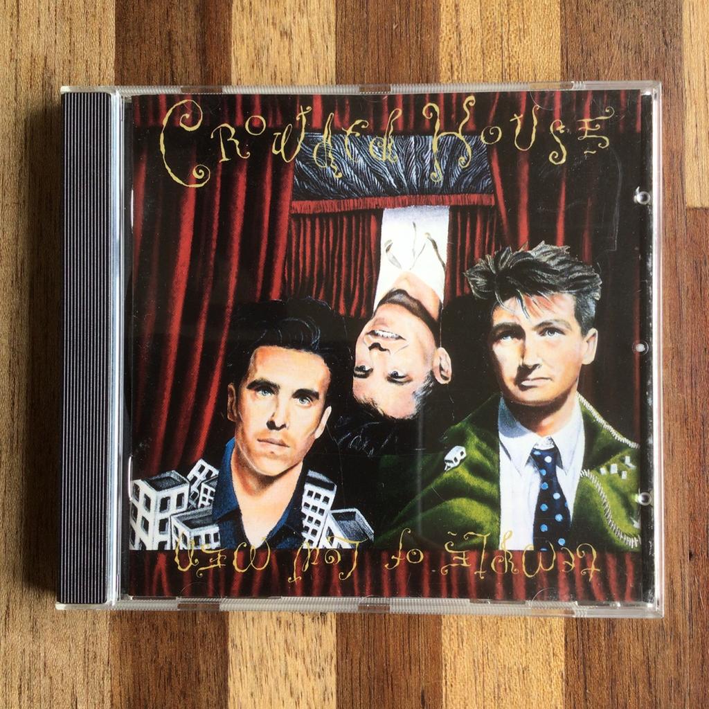 Crowded House - temple of low men, Cd's en Dvd's, Cd's | Pop, Ophalen of Verzenden, Zo goed als nieuw