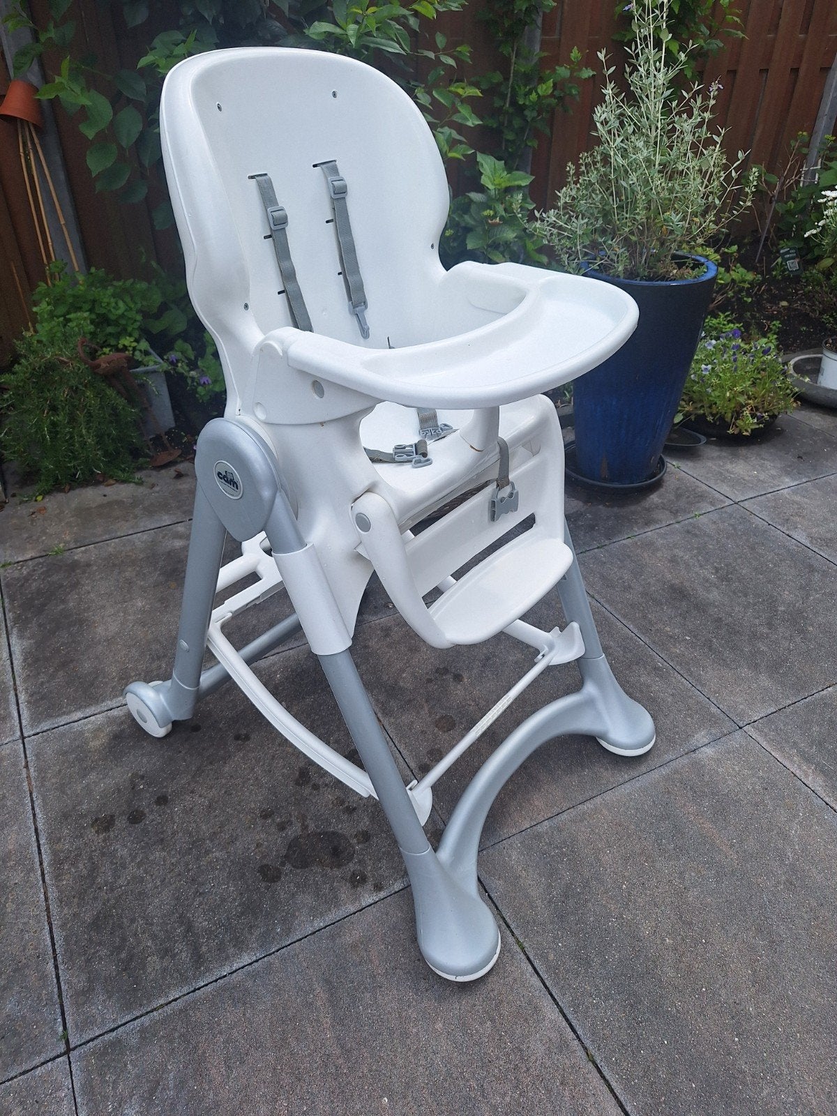 Mooie Cam kinderstoel - Wit/Grijs, Kinderen en Baby's, Kinderstoelen, Ophalen of Verzenden, Gebruikt, Overige typen, Gordel(s)