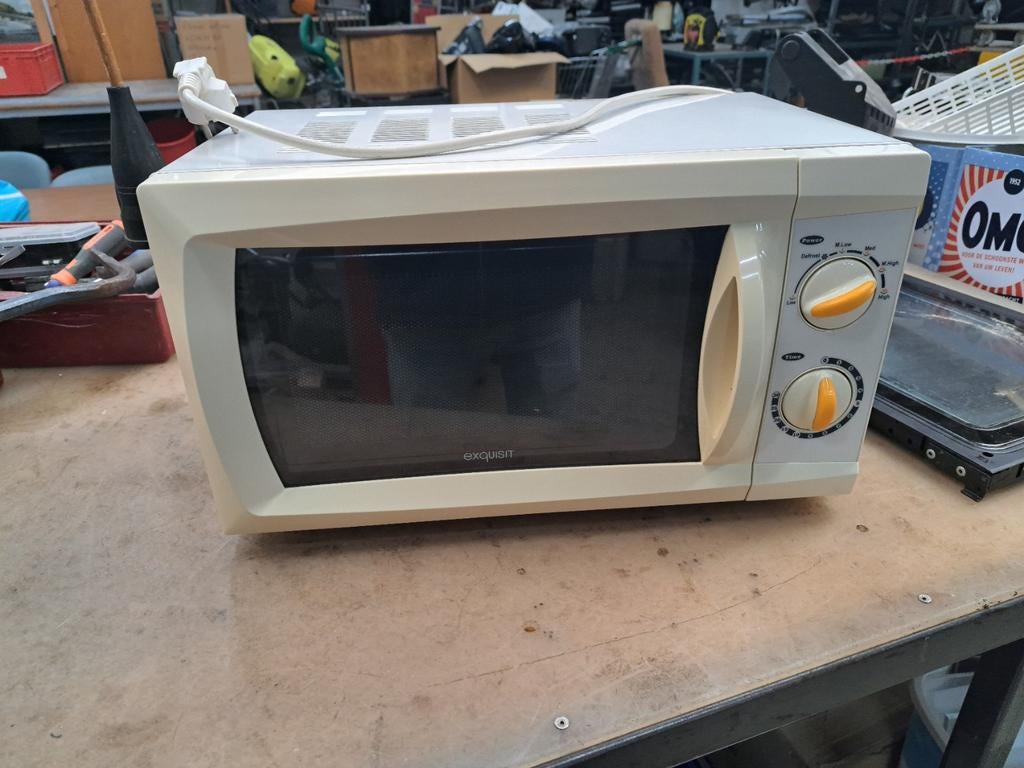 Compacte magnetron - Ideaal voor kleine keukens, Witgoed en Apparatuur, Magnetrons, Ophalen, Gebruikt, Minder dan 45 cm, Magnetron