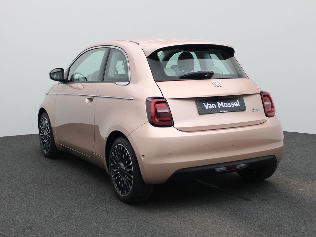 Fiat 500 500e 42 kWh La Prima 119PK | Adaptieve Cruise Contr, Auto's, Stof, Gebruikt, 118 pk, Overige kleuren