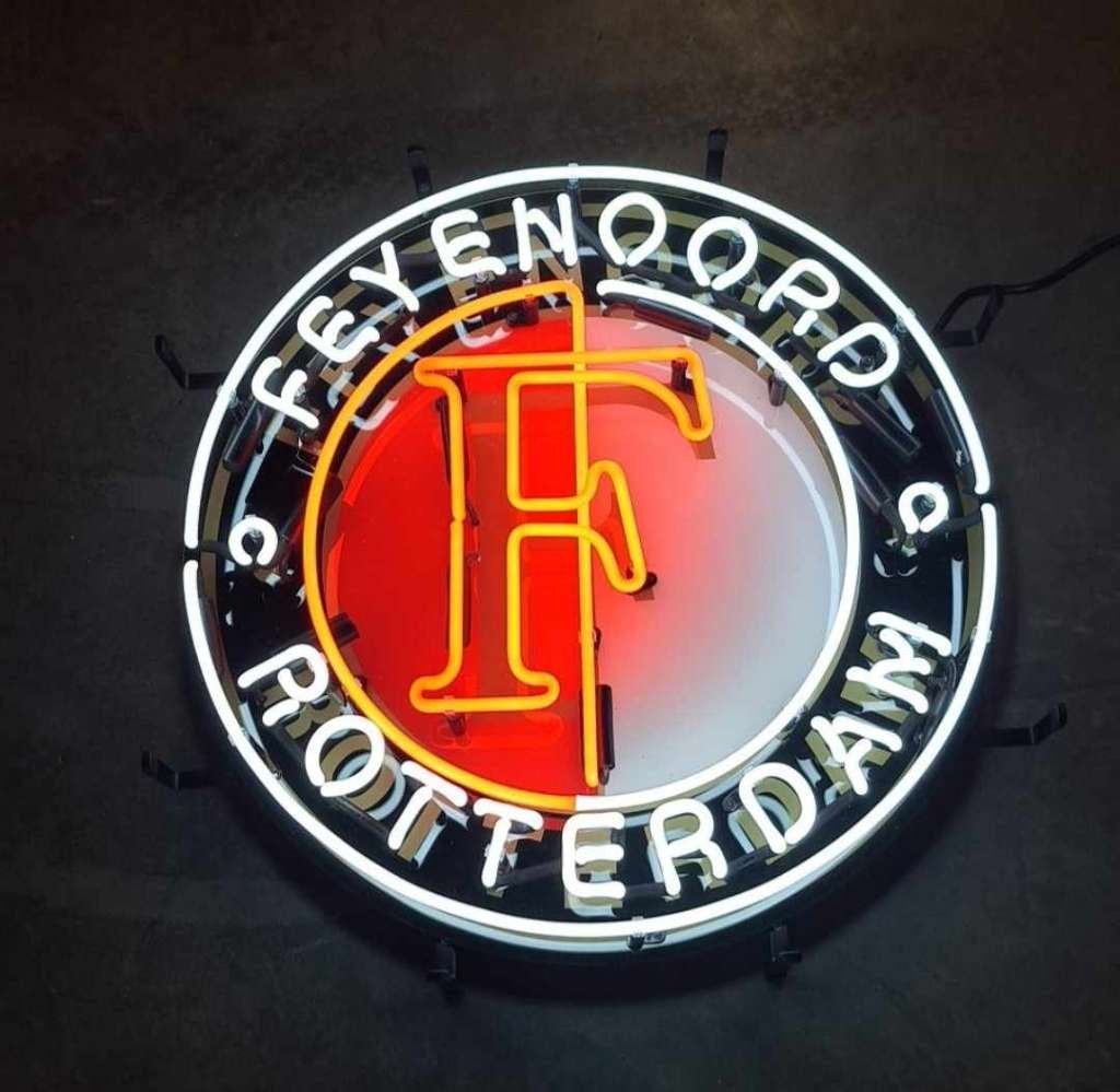 Feyenoord Rotterdam neon licht reclame decoratie verlichting, Ophalen of Verzenden, Gebruikt, Lichtbak of (neon) lamp