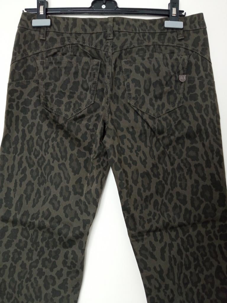 Rinascimento Jeans luipaard camouflage print Mt L nieuw, Maat 38/40 (M), Nieuw, Ophalen of Verzenden, Lang