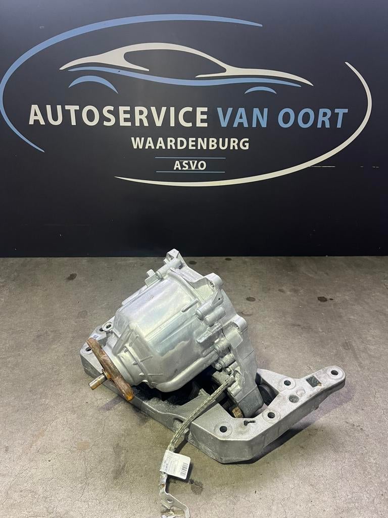 BMW X5 X7 40i 45e tussenbak 4x4 6000km 27107888876, Auto-onderdelen, Ophalen, Nieuw, BMW