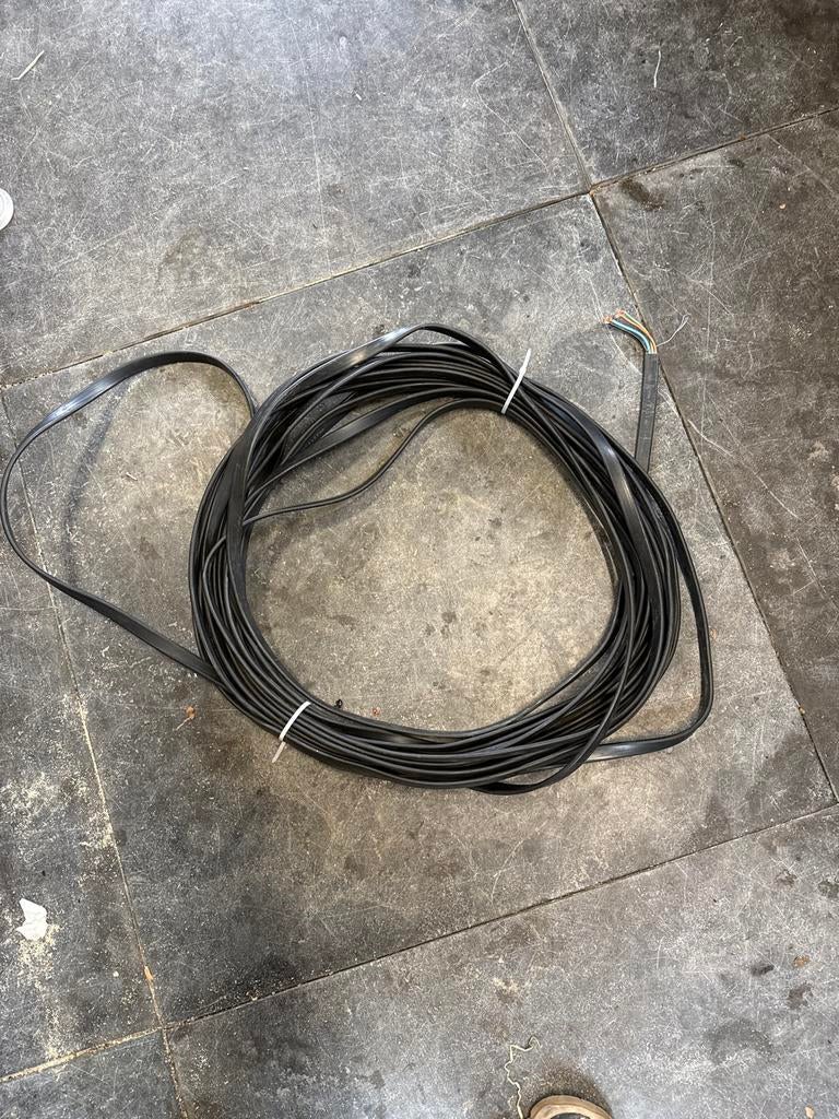 Neopreen Vlak Kabel  rupskabel 4 x 2,5 mm² - 22 Meter, Doe-het-zelf en Verbouw, Elektra en Kabels, Ophalen of Verzenden, Gebruikt