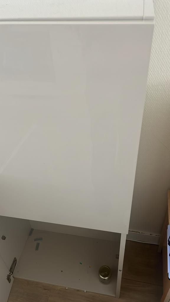 Twee losse hang kasten, Ophalen, 25 tot 50 cm, 50 tot 100 cm