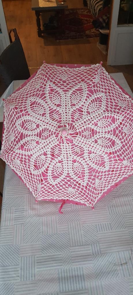 Paraplu ( roze met witte sprei), Ophalen of Verzenden, Nieuw, Roze