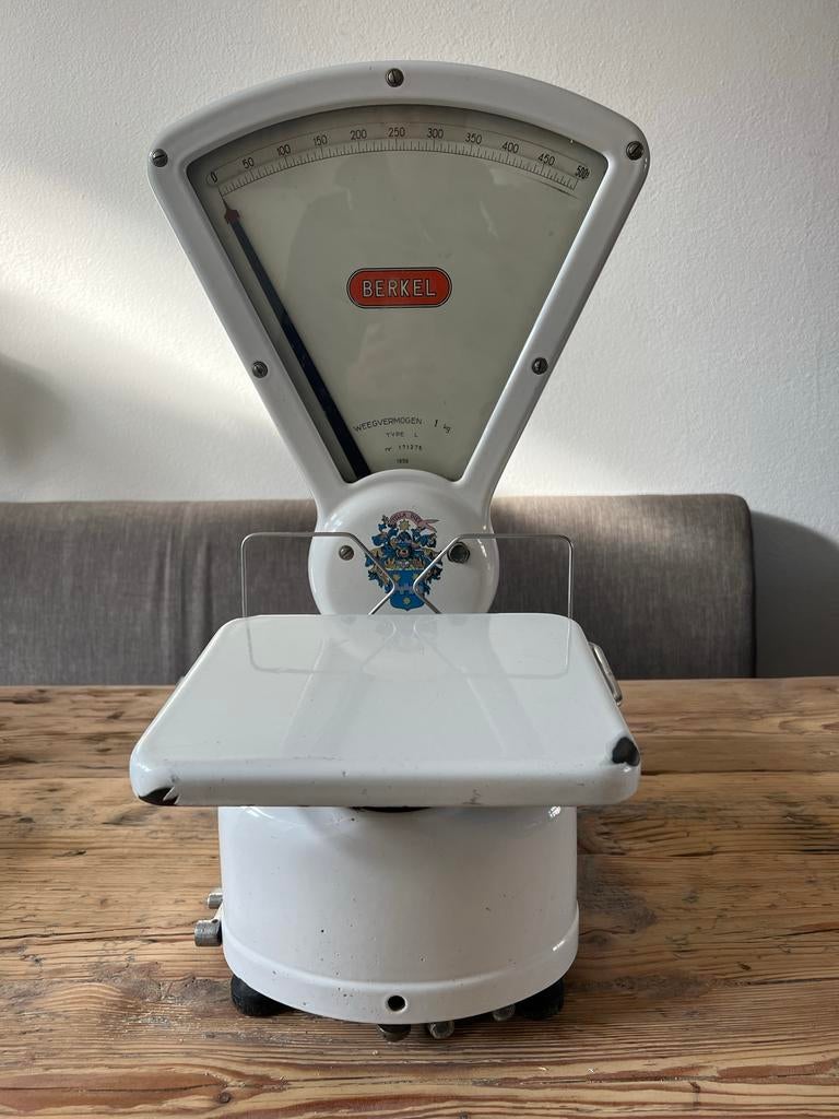 Antieke Berkel winkelweegschaal type L - 1959, Ophalen