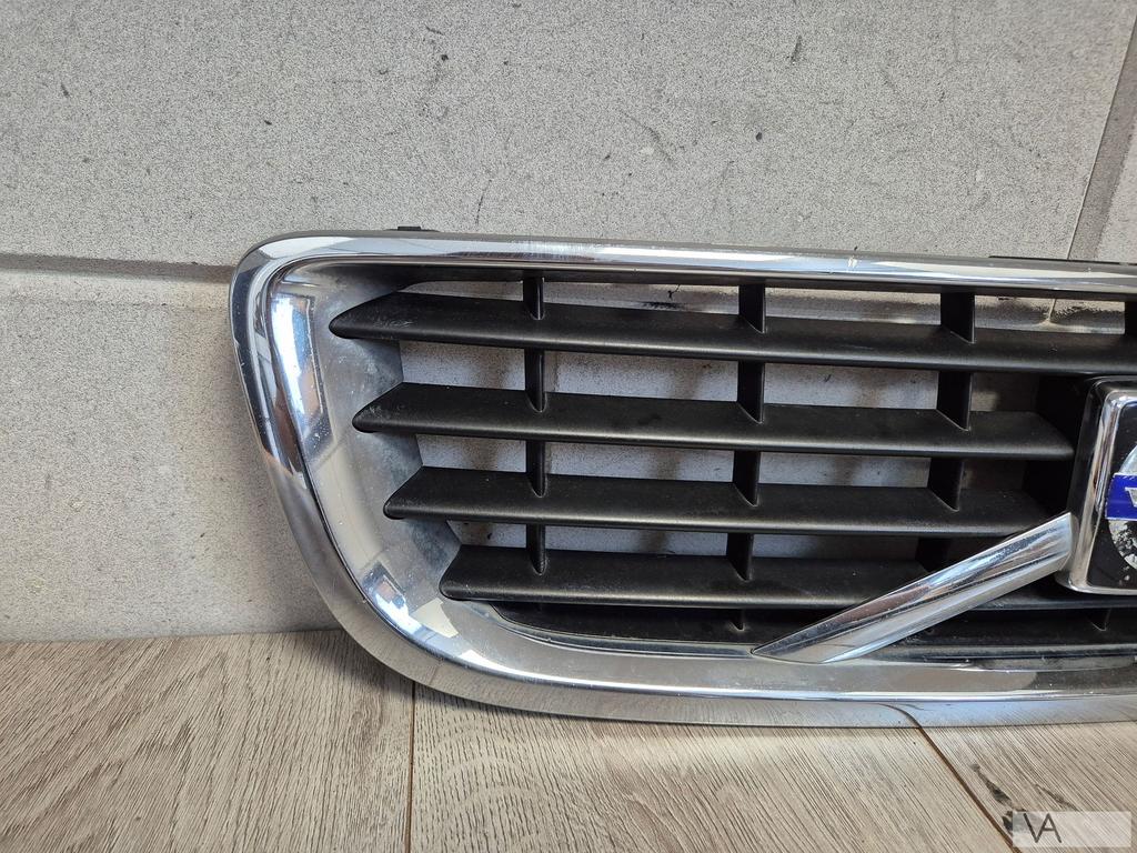 Volvo S40 en V50 2007 - 2012 grille in voorbumper €75, Ophalen of Verzenden, Gebruikt, Volvo