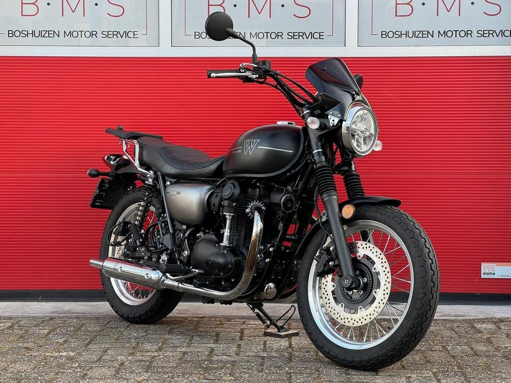 KAWASAKI W800 (bj 2021), Motoren, Motoren | Kawasaki, 2 cilinders, Bedrijf, Onbekend, KAWASAKI