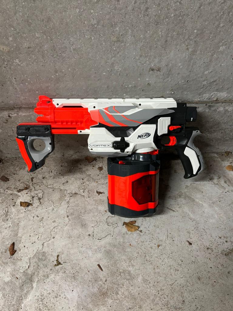 Nerf Vortex Pyragon en nerf accessoires, Ophalen of Verzenden, Zo goed als nieuw