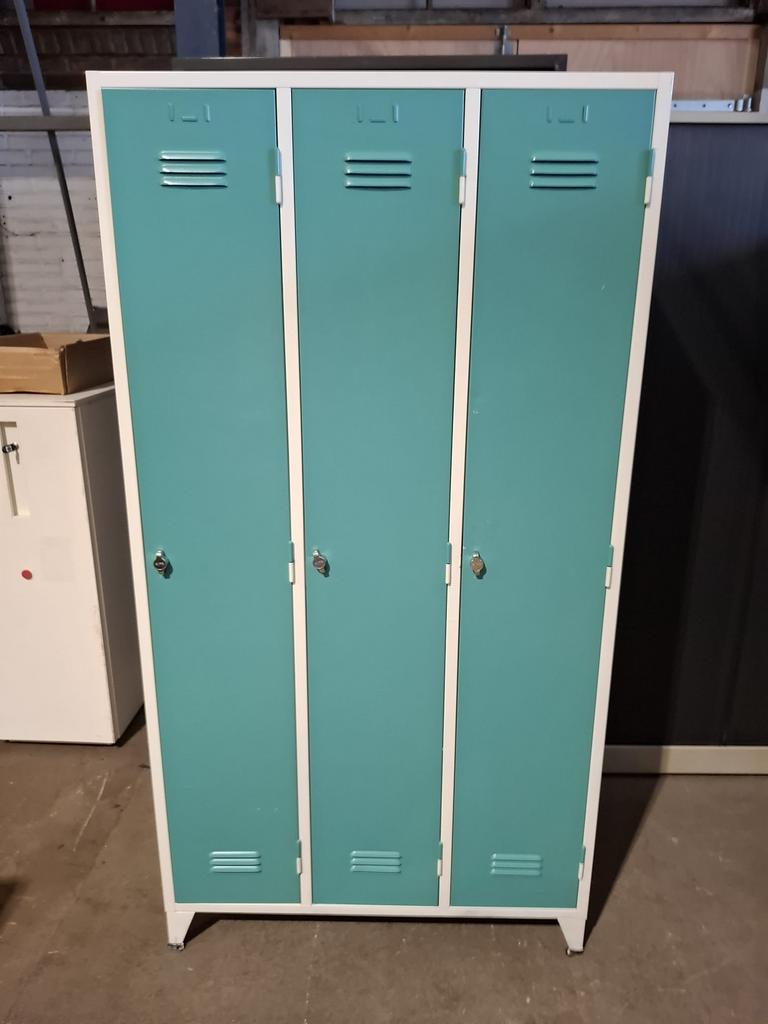 3-deurs metalen locker/kledingkast, Ophalen, 50 tot 100 cm, Metaal, 150 tot 200 cm