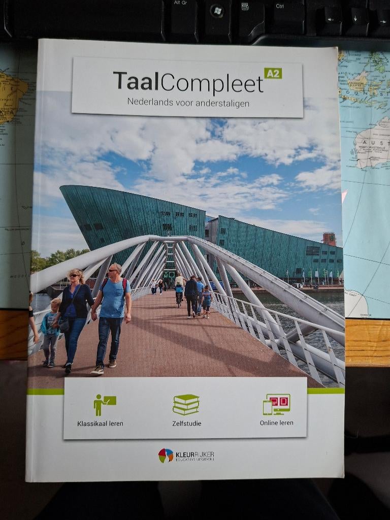 Taal Compleet A2 Nederlands voor anderstaligen, Boeken, Studieboeken en Cursussen, Ophalen, Niet van toepassing, Diverse auteurs