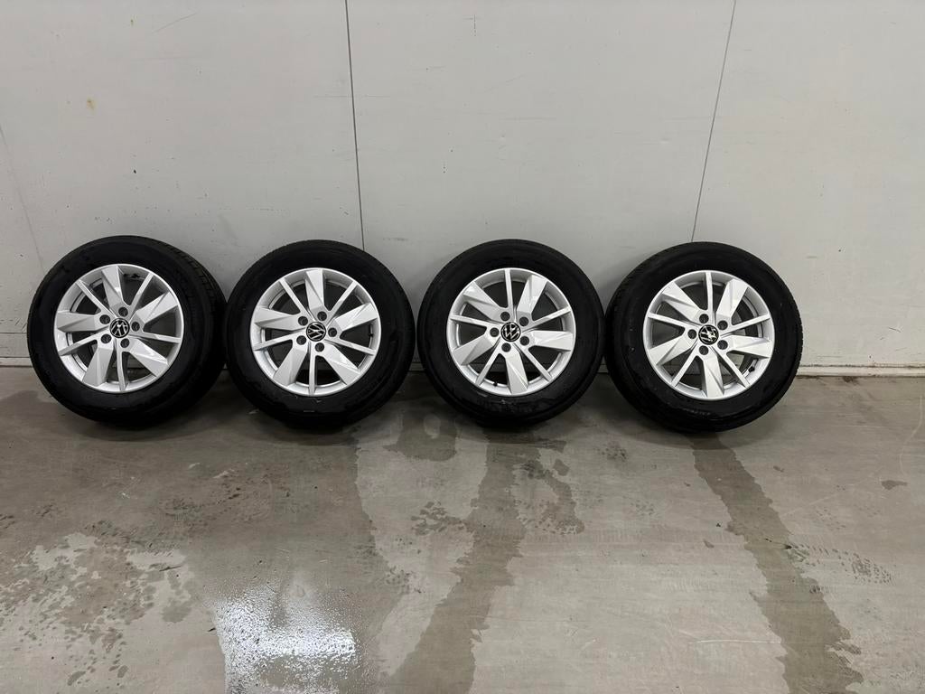 Nieuwe velgen + banden VW caddy 5 cargo orgineel lichtmetaal, Ophalen, Bestelwagen, 16 inch, Banden en Velgen