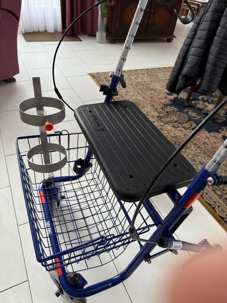 Zuurstoffleshouder, Ophalen, Nieuw