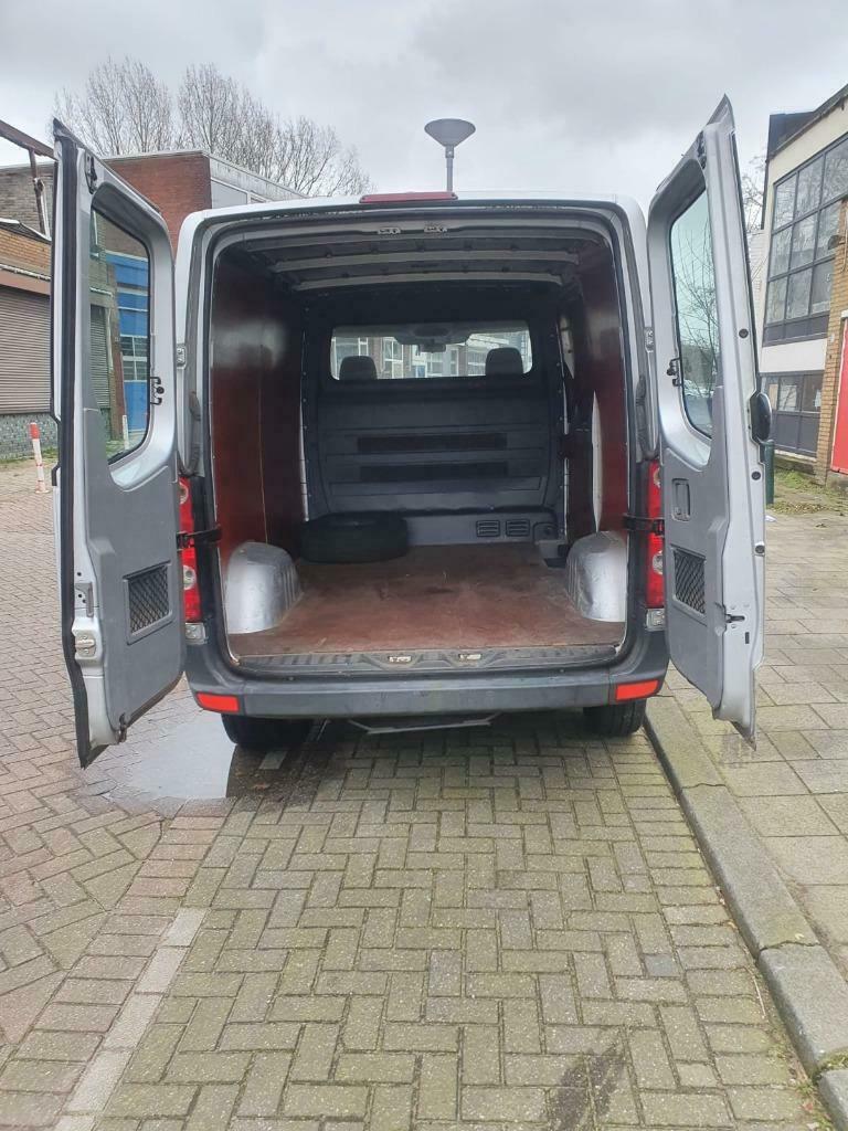 Goedkoop busje/verhuiswagen/bestelbus huren Rotterdam, Diensten en Vakmensen, Verhuur | Auto en Motor, Met chauffeur, Verhuiswagen of Bestelauto
