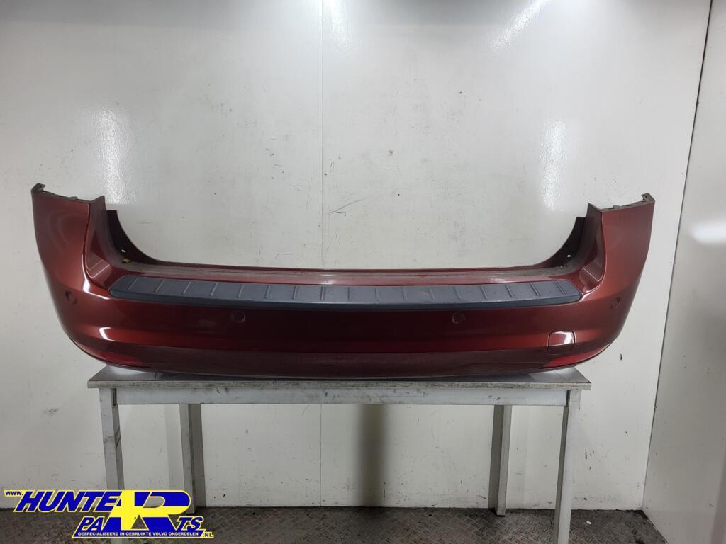Achterbumper rood metallic Volvo V50 ('04-'12) 30763005, Gebruikt, Ophalen of Verzenden, Volvo