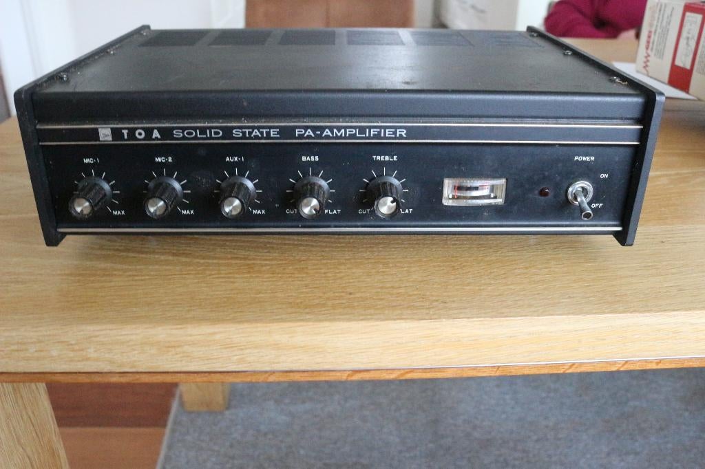 TOA  TA-255G GELUIDSVERSTERKER 40 WATT, Audio, Tv en Foto, Versterkers en Receivers, Overige merken, Ophalen of Verzenden, Minder dan 60 watt