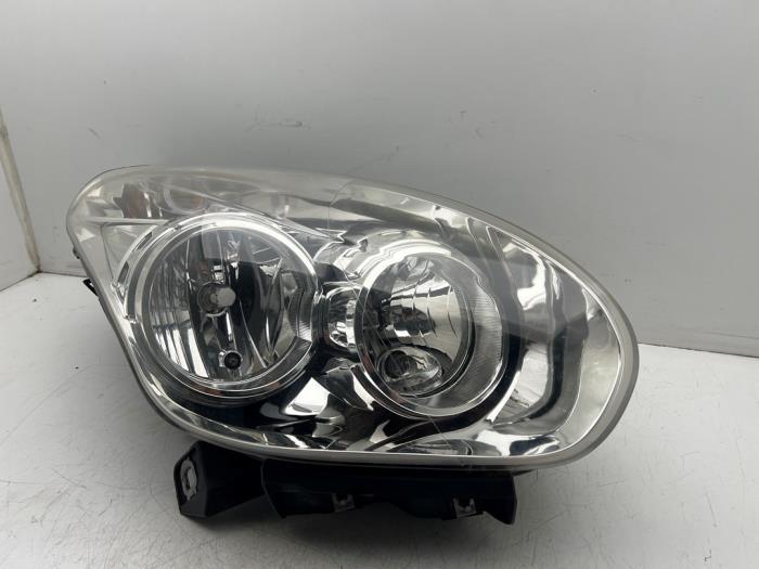 Koplamp rechts van een Fiat Doblo, Auto-onderdelen, Gebruikt, -, -, Ophalen of Verzenden