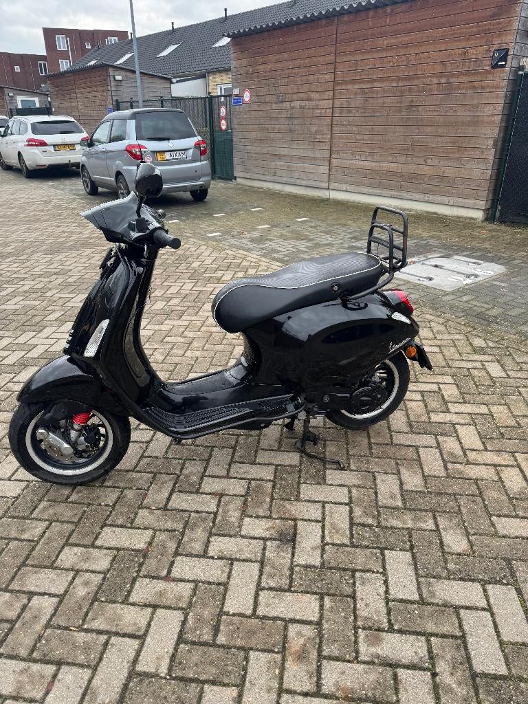Nette Vespa Sprint 50 Snor | 25 km/u | 2021, Ophalen, Gebruikt, Vespa S, Benzine