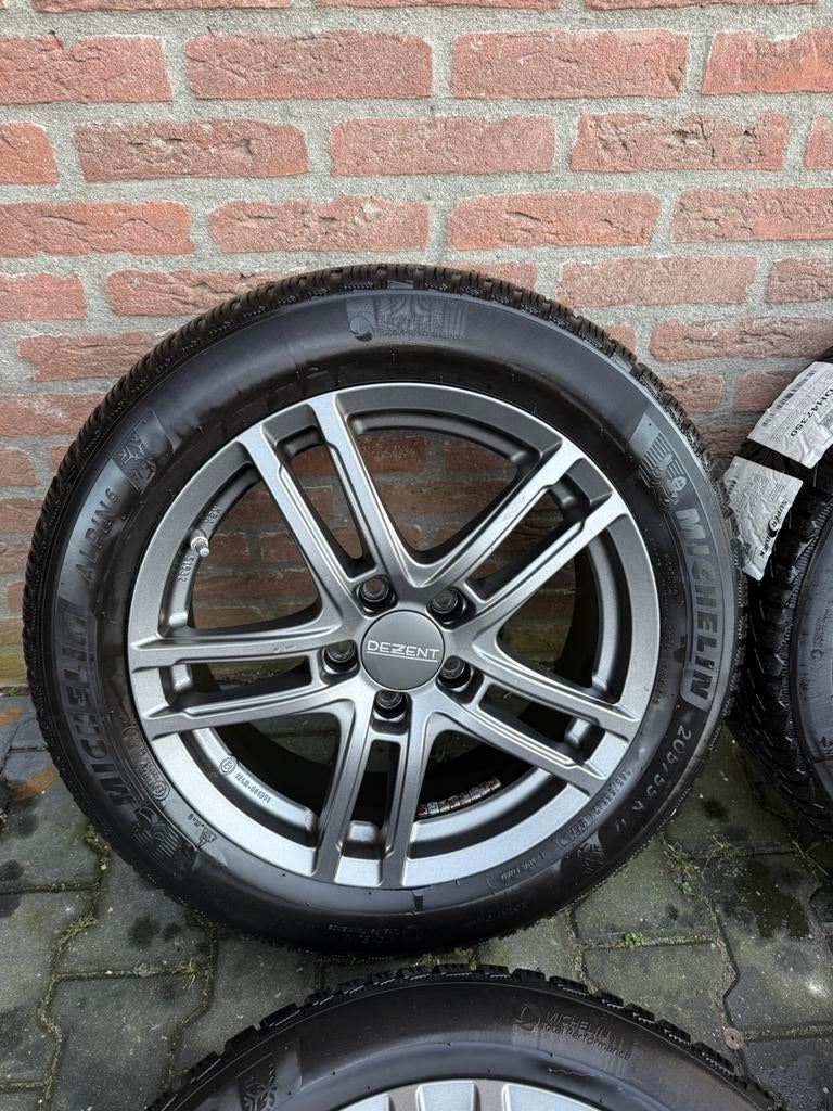 Dezent velgen / winter / 17 inch / 5x112 / 205-55R17, Auto-onderdelen, Dezent, ----, Banden en Velgen, 17 inch