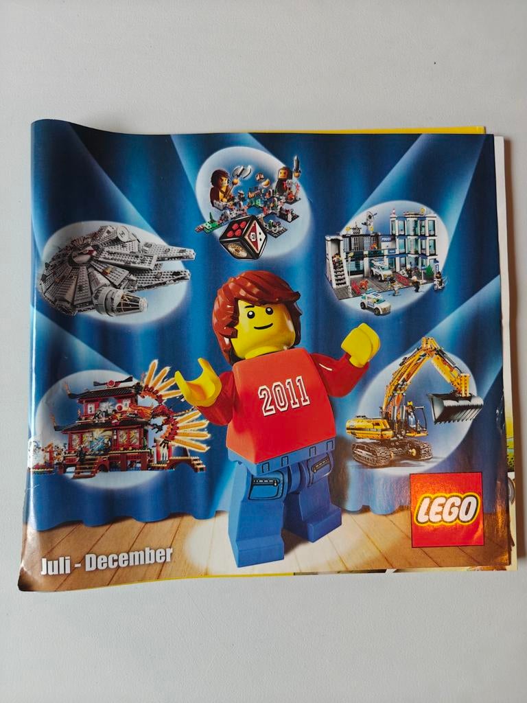 LEGO Catalogus boekje 2011, Ophalen of Verzenden, Gebruikt, Losse stenen, Lego