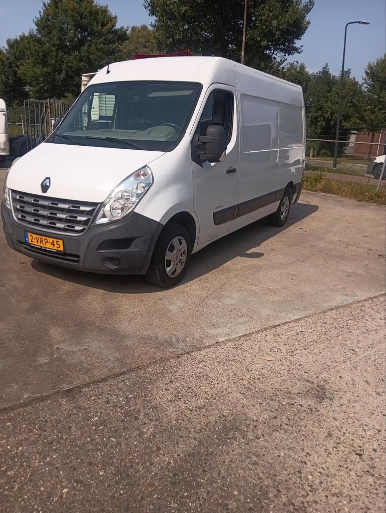Renault Master 2.3 DCI 92KW 2011, Auto's, Voorwielaandrijving, Zwart, 4 cilinders, 1865 kg